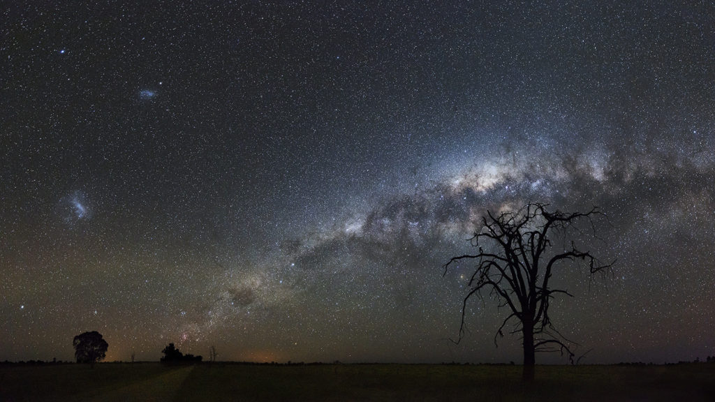 turismo astronomico con cielo stellato