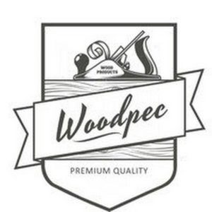 logo woodpec planisfero in legno
