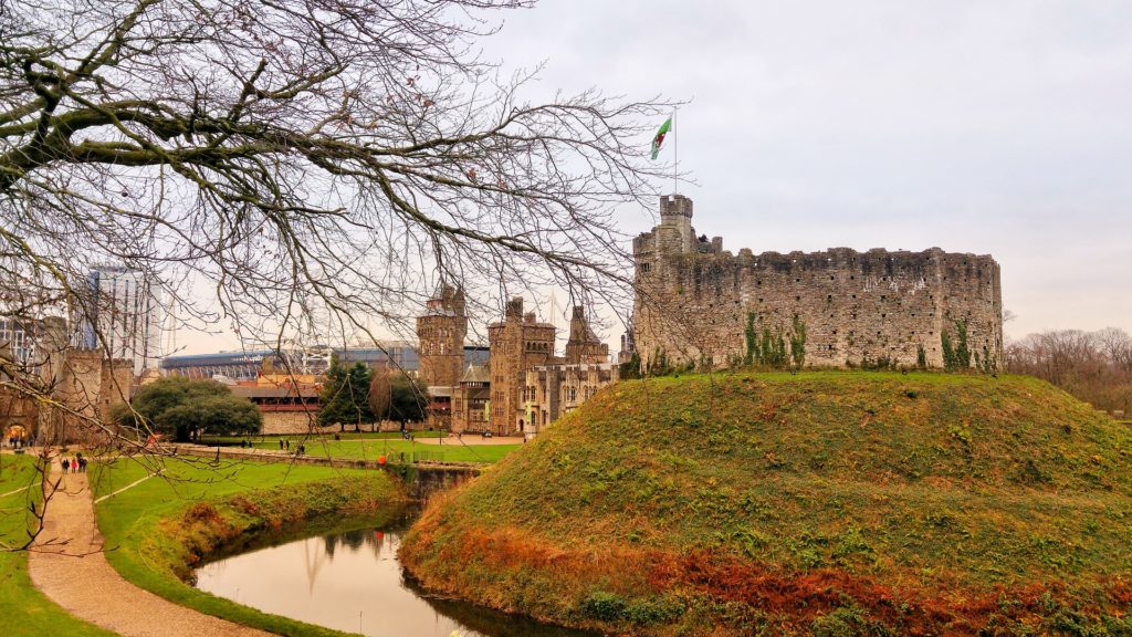 castello di cardiff in galles in autunno